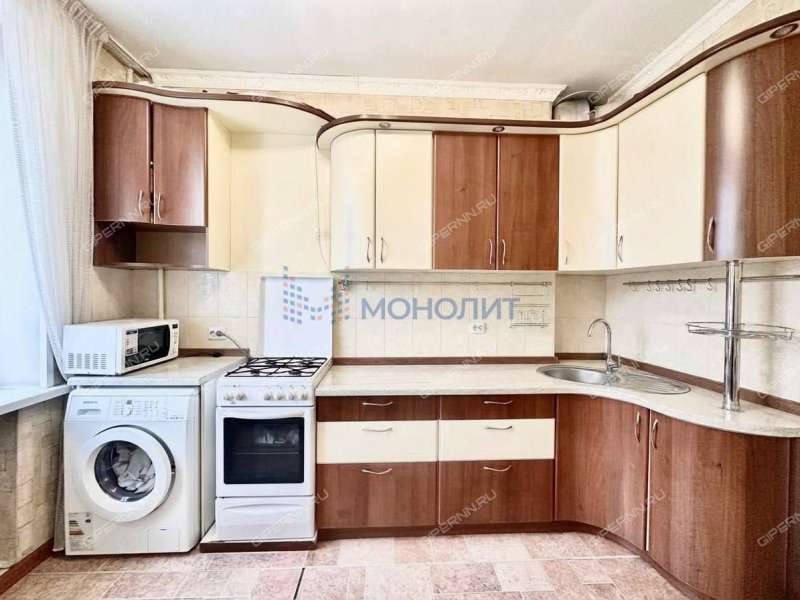 трёхкомнатная квартира на проспекте Ленина дом 80