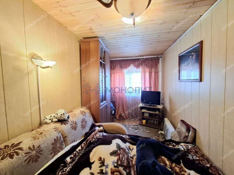 дом на Школьной улице деревня Полом