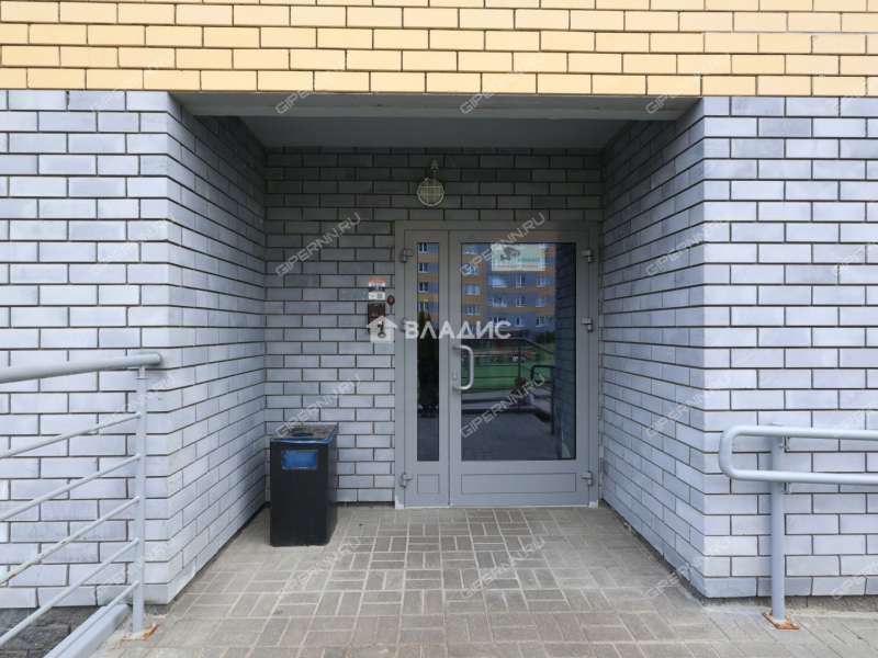 трёхкомнатная квартира на проспекте Гагарина дом 36 к4