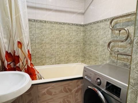 3-komnatnaya-ul-obuhova-d-45 фото