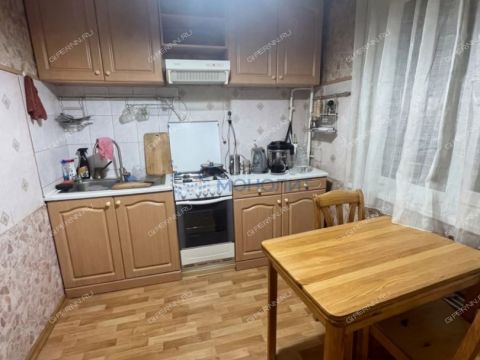 2-komnatnaya-ul-taganskaya-d-8 фото