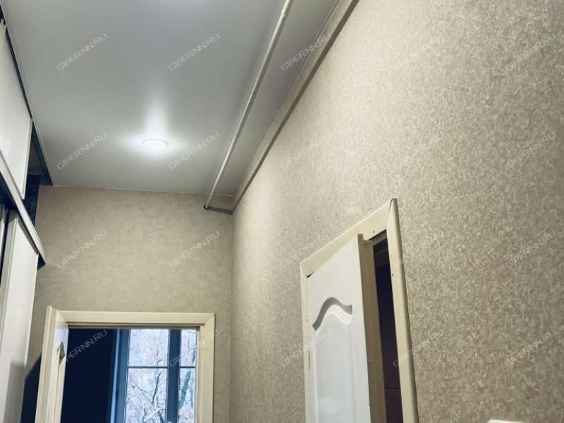 трёхкомнатная квартира на проспекте Октября дом 22