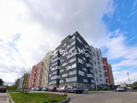3-komnatnaya-ul-vyaznikovskaya-d-41 фото