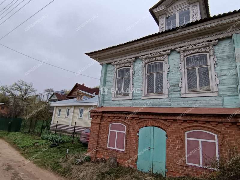 дом на улице Сутырина посёлок Ленинская Слобода