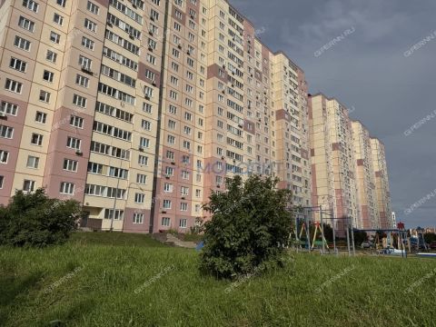 3-komnatnaya-ul-rodionova-d-27 фото