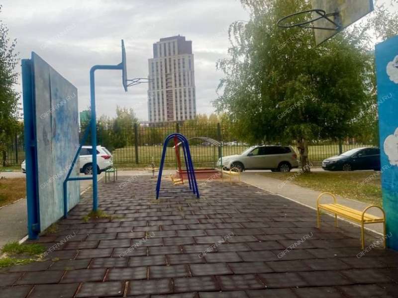 двухкомнатная квартира на улице Родионова дом 167 к1