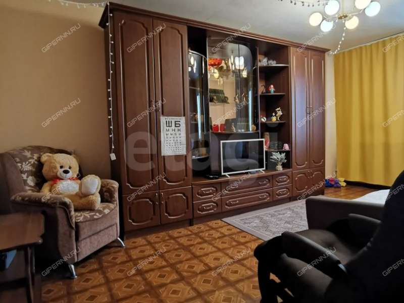 трёхкомнатная квартира на Комсомольской площади дом 2 к3