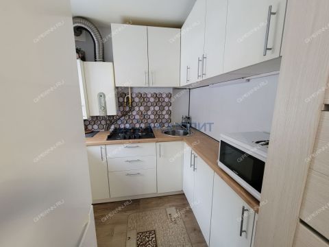 2-komnatnaya-ul-sutyrina-d-18 фото