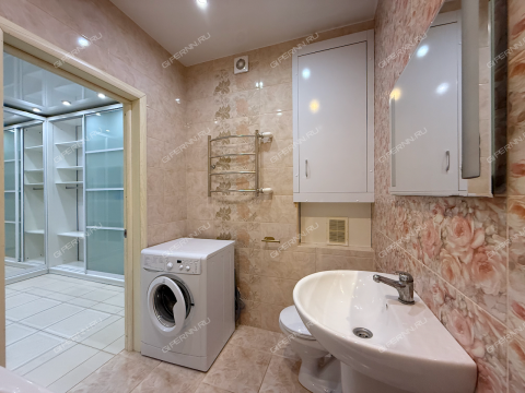 1-komnatnaya-ul-rodionova-d-192-k-3 фото