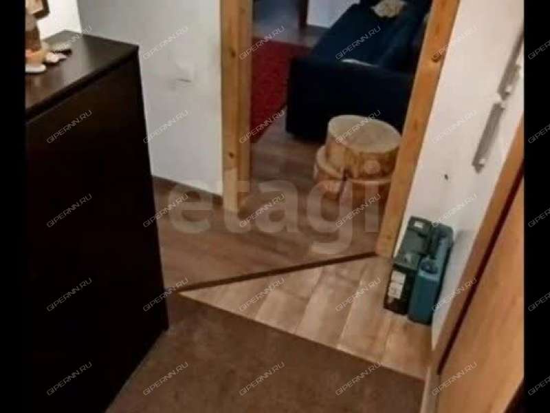 трёхкомнатная квартира на улице Адмирала Васюнина дом 12 к3