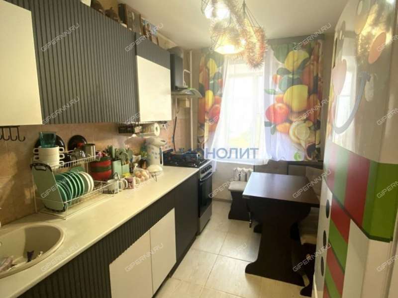 трёхкомнатная квартира на улице Мира дом 9а посёлок Память Парижской Коммуны