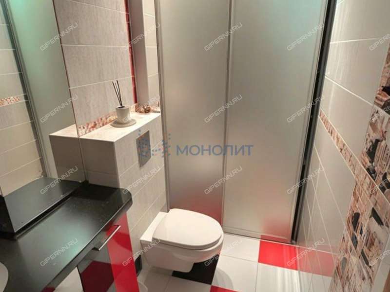 четырёхкомнатная квартира на улице Воровского дом 13