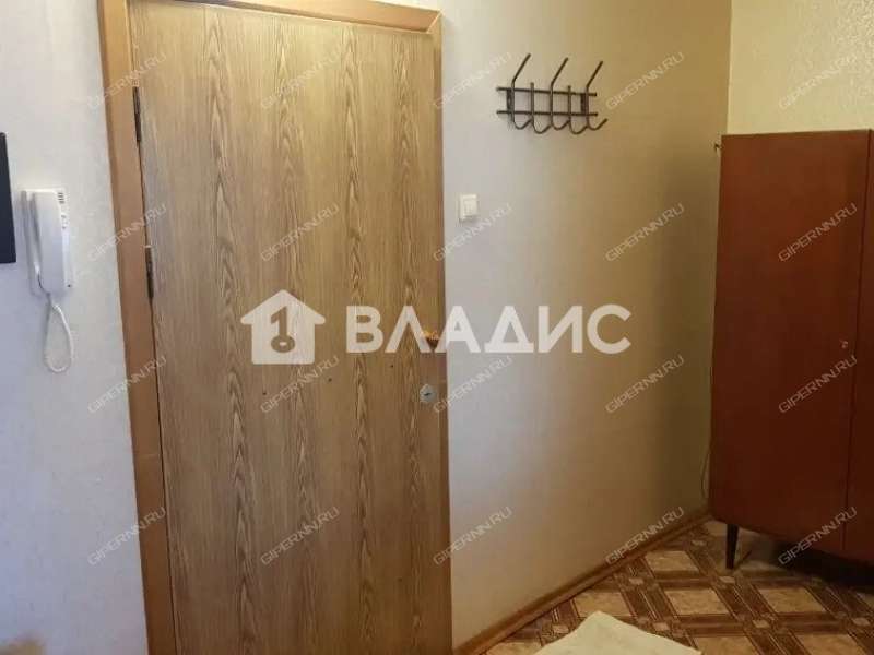 однокомнатная квартира на Волжской набережной дом 10