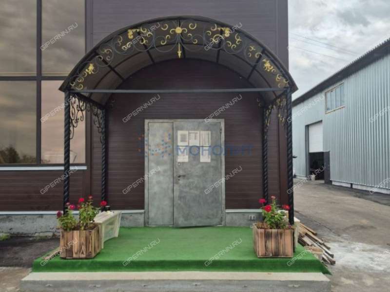 имущественный комплекс под торговую площадь, склад на Магистральной улице город Кстово