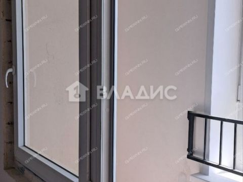 kvartira-studiya-pl-komsomolskaya-d-4 фото