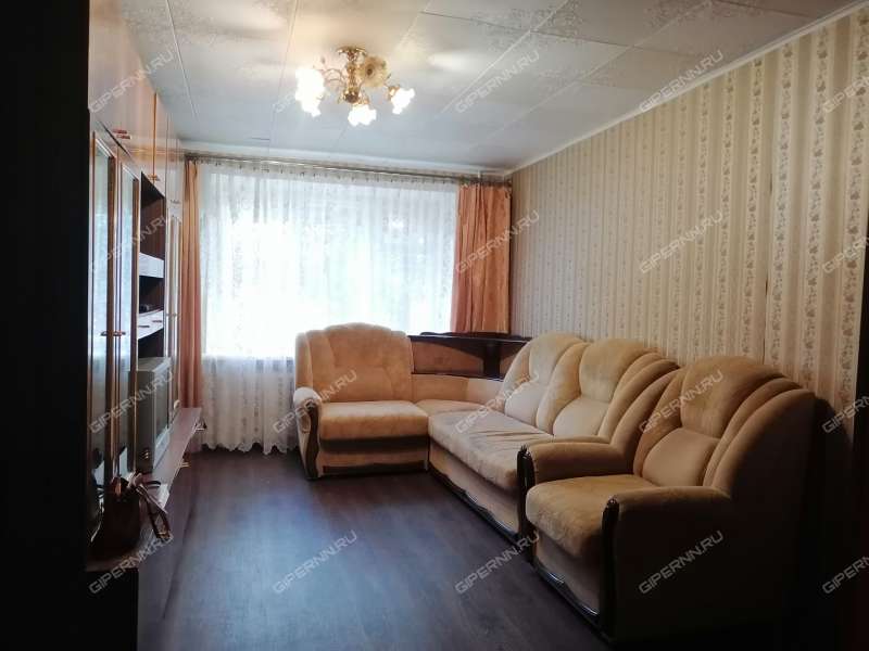 трёхкомнатная квартира в посёлке Санаторий им. ВЦСПС дом 14