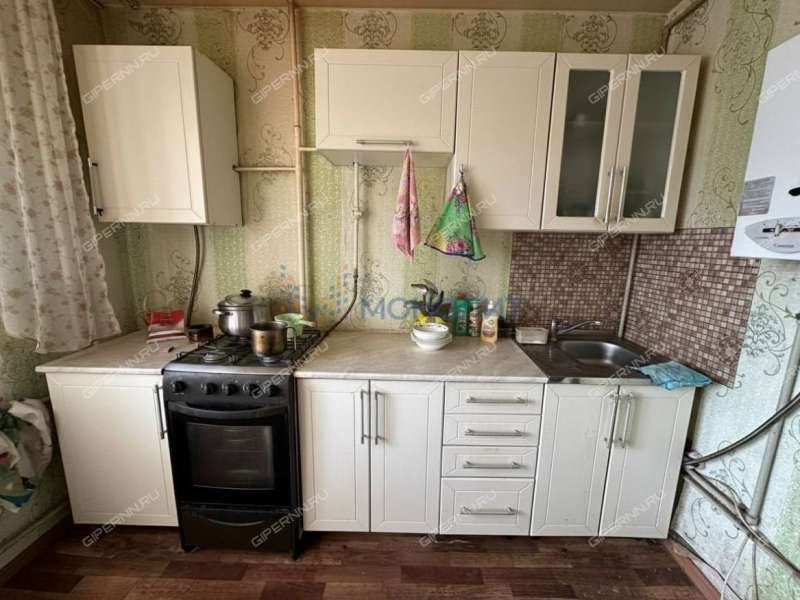 двухкомнатная квартира на улице Школьная дом 46 село Чернуха