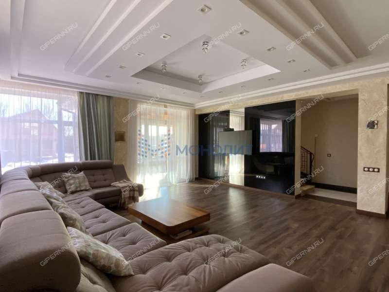 дом на Новой улице село Большая Ельня