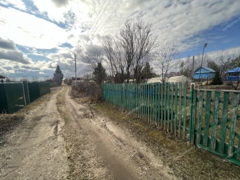sad-derevnya-yulovka-dalnekonstantinovskiy-rayon фото