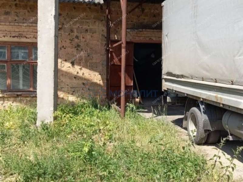 помещение под склад, производственную площадь на улице Баррикад