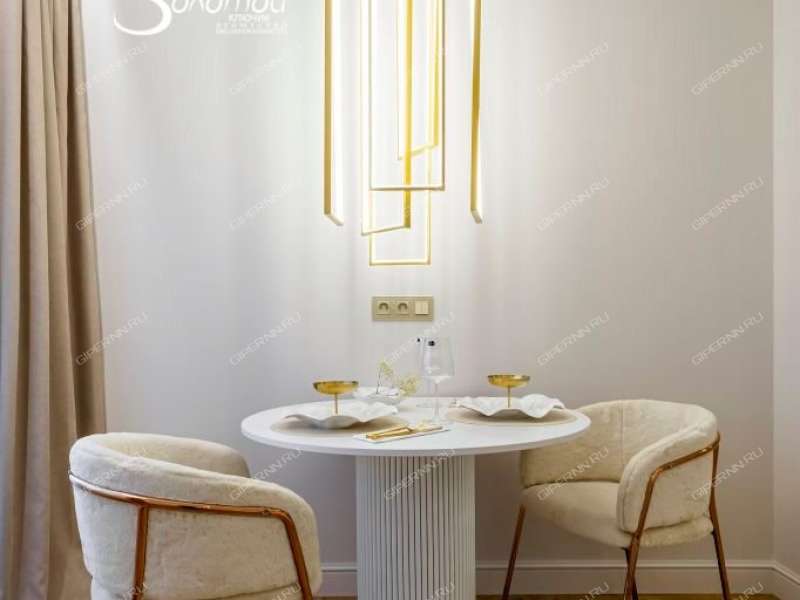 трёхкомнатная квартира на Светлогорской улице дом 6