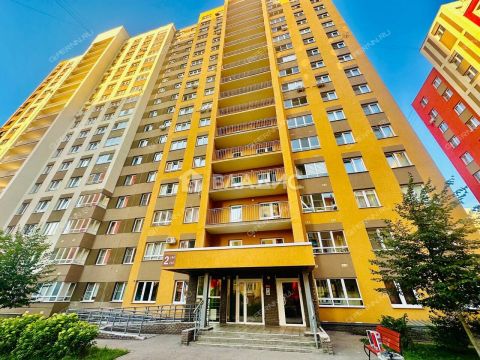 1-komnatnaya-ul-romantikov-d-3 фото