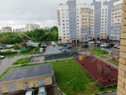 1-komnatnaya-ul-8-marta-d-28 фото