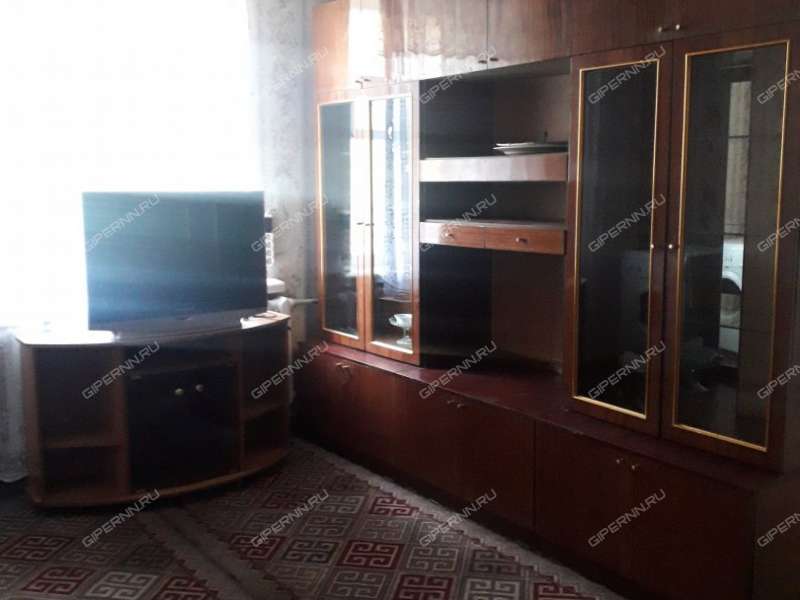 двухкомнатная квартира на улице Глазунова дом 5