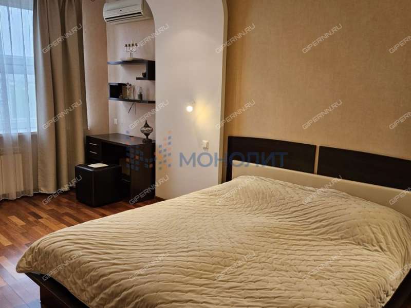 четырёхкомнатная квартира на улице Ванеева дом 25/88