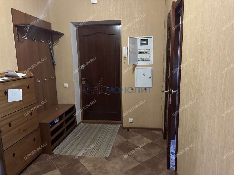 трёхкомнатная квартира на улице Белинского дом 64