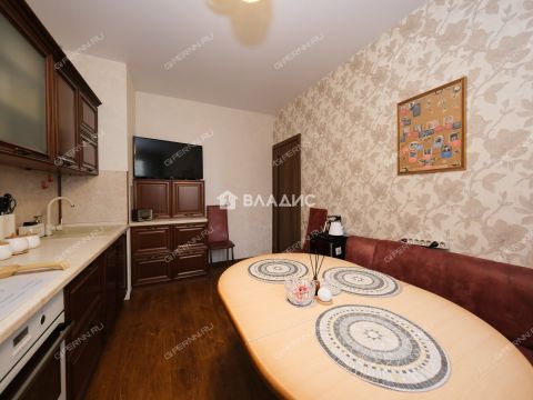 3-komnatnaya-ul-shherbakova-d-14 фото