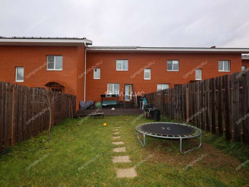 таунхаус на Майской улице посёлок Ждановский