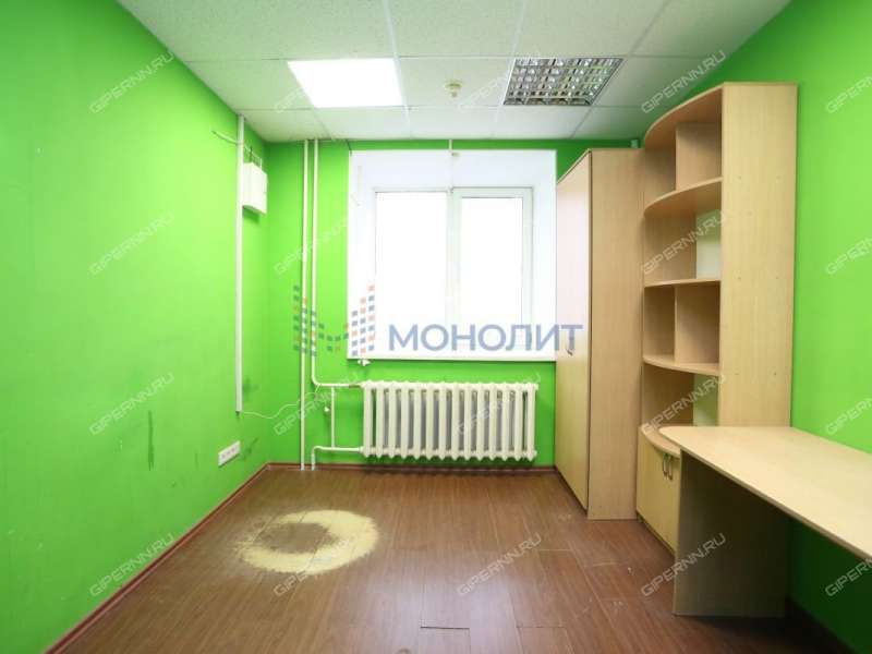 помещение под помещение свободного назначения, недвижимость под салоны красоты на улице Родионова