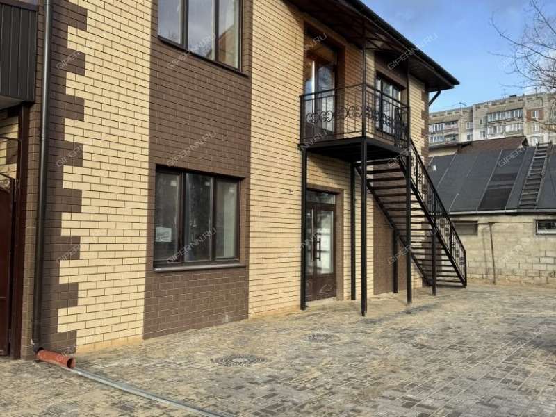 помещение под коммерческую недвижимость в посёлке Парышево