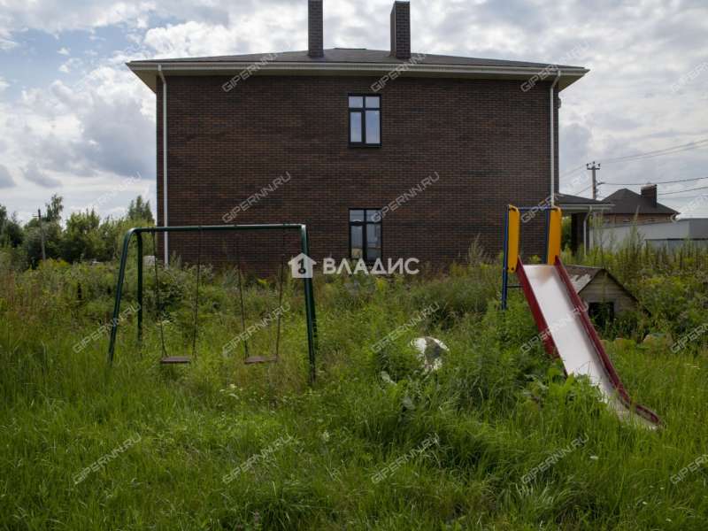 дом на улице Горная деревня Ржавка