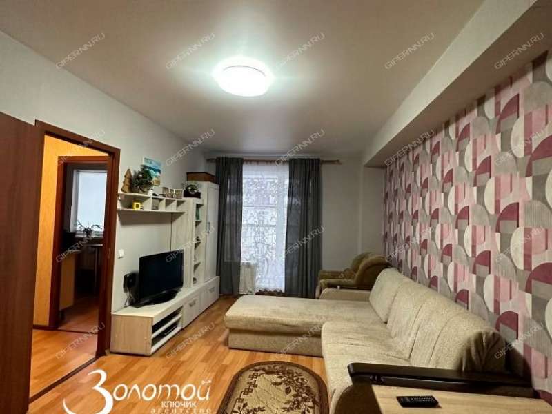 однокомнатная квартира на Праздничной улице дом 5