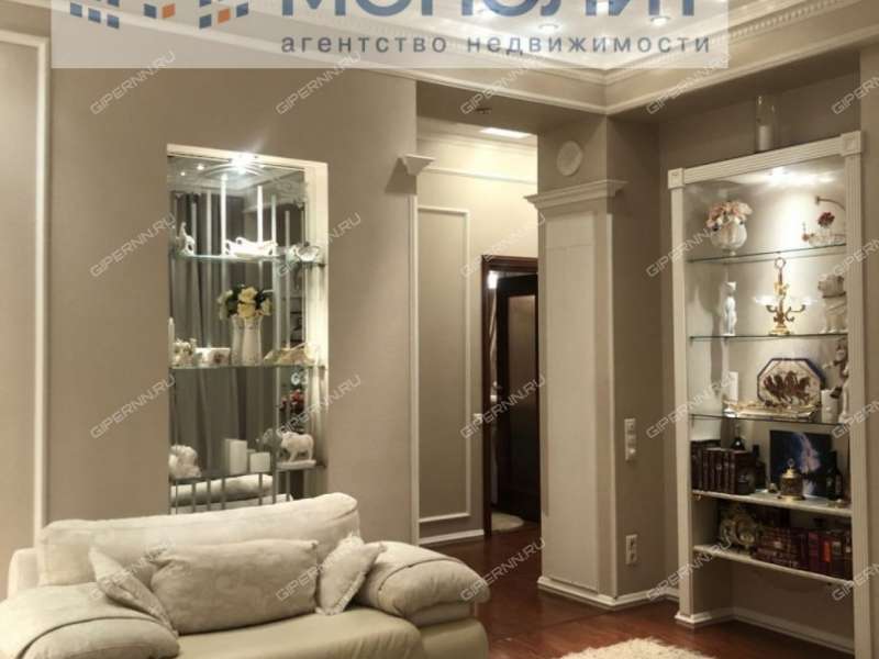 трёхкомнатная квартира на улице Октябрьской Революции дом 60