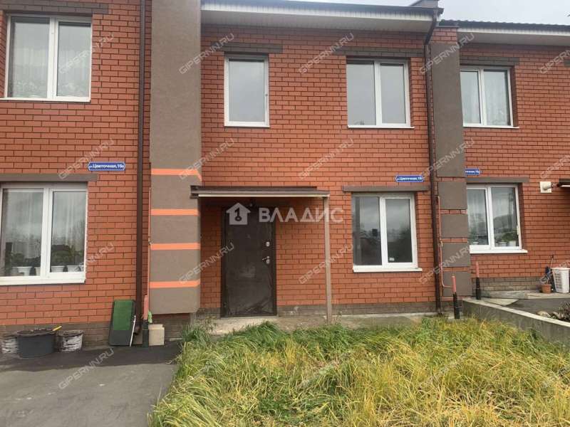 четырёхкомнатная квартира на улице Цветочная дом 16Г село Вязовка