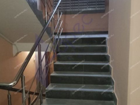 1-komnatnaya-ul-kompozitora-kasyanova-d-4 фото