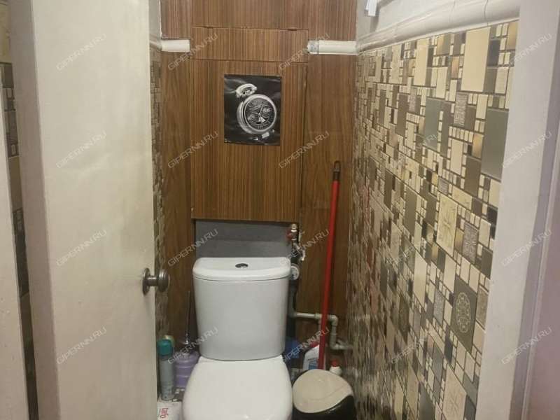 четырёхкомнатная квартира на улице Маковского дом 21