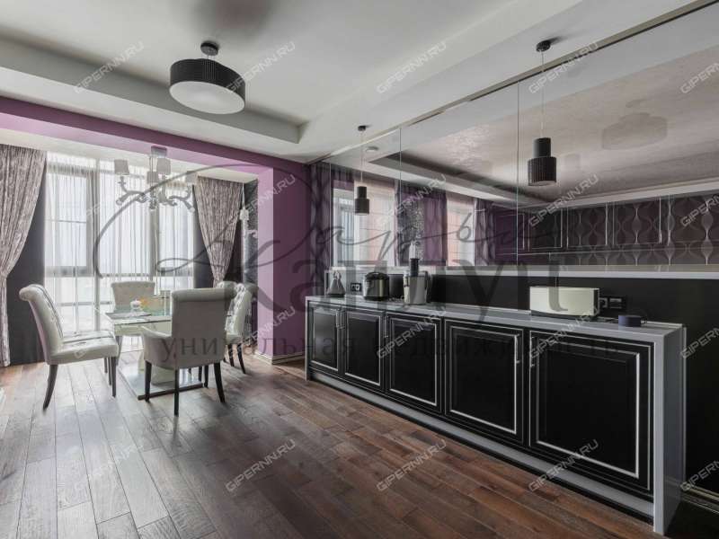 пятикомнатная квартира на улице Ульянова дом 31