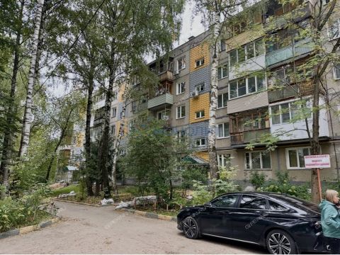 2-komnatnaya-b-r-60-letiya-oktyabrya-d-9 фото