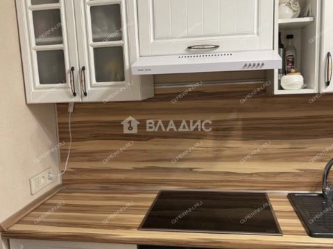 2-komnatnaya-ul-arhangelskaya-d-14 фото