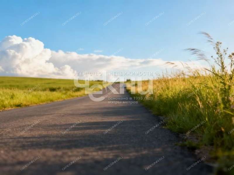 дом на улице Нижняя село Саурово