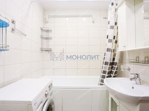 4-komnatnaya-ul-genkinoy-d-82 фото