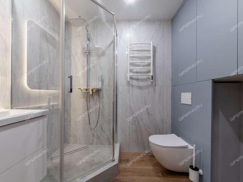 двухкомнатная квартира на улице Александра Хохлова дом 7