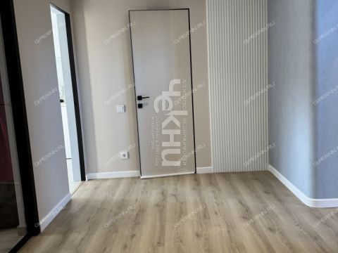 4-komnatnaya-ul-bogorodskogo-d-11 фото