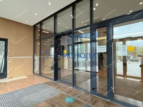 kvartira-studiya-ul-rodionova-d-136b фото