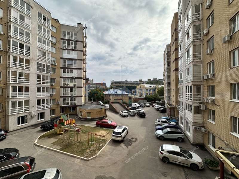 трёхкомнатная квартира на улице Воровского дом 3