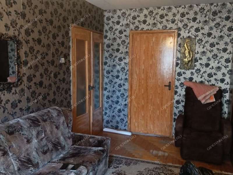 трёхкомнатная квартира на улице Тропинина дом 4